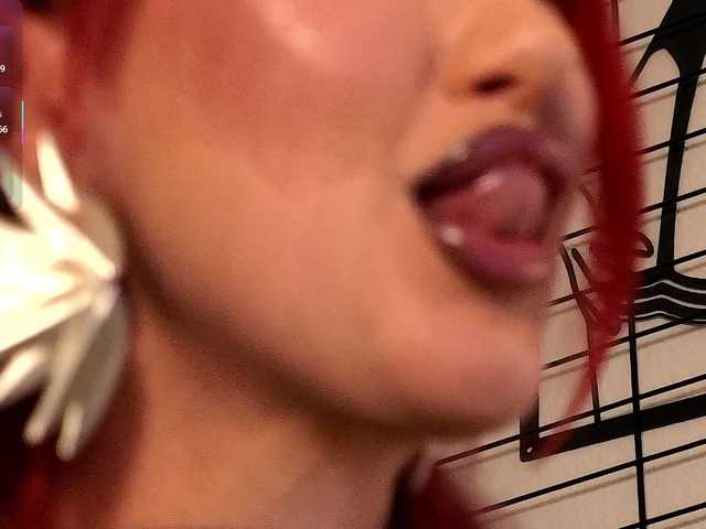 -redalexa- live webcam show
