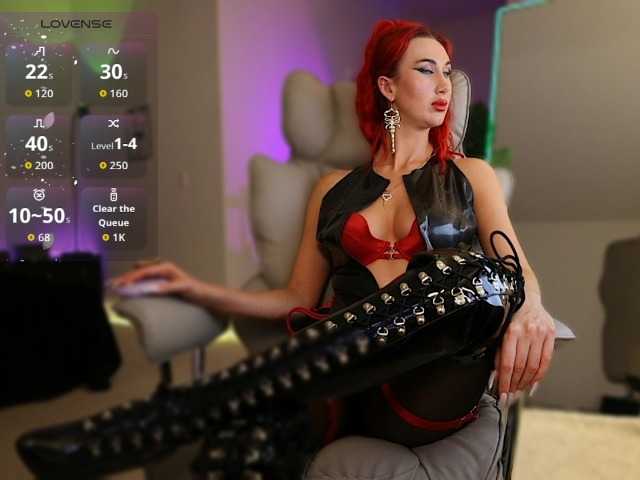 -redalexa- live cam on BongaCams