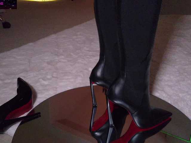 -redalexa-'s BongaCams show and profile