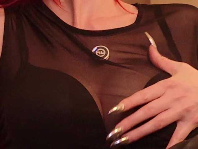 -redalexa-'s BongaCams show and profile