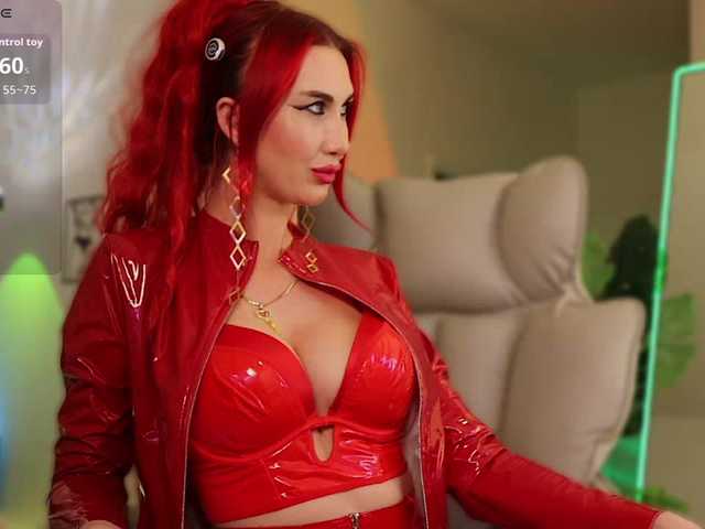 -redalexa- live cam on BongaCams