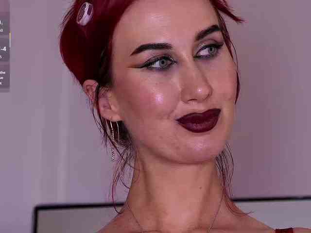 Lady_RedAlexa_ webcam