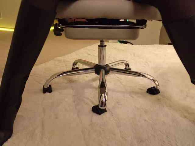 Lady_RedAlexa_ webcam