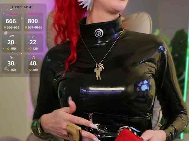 Lady_RedAlexa_ webcam