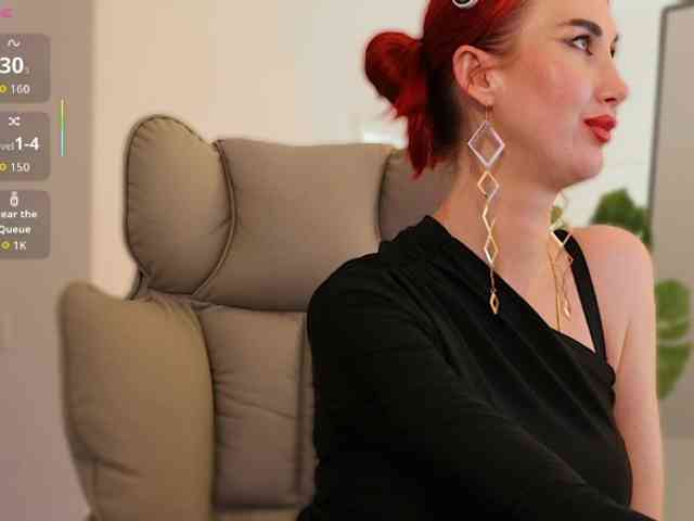 Lady_RedAlexa_ webcam