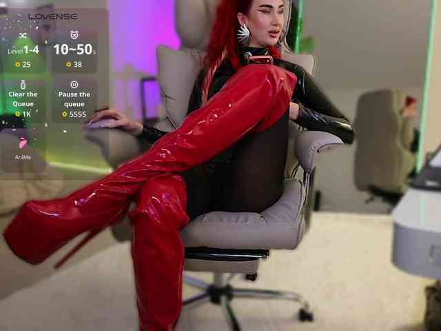 Lady_RedAlexa_ webcam