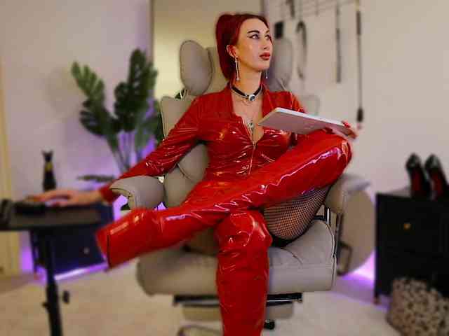 Lady_RedAlexa_ webcam