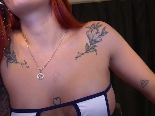 SweetyOne live cam