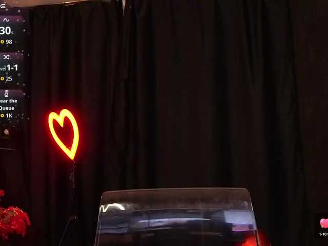 SweetyOne's BongaCams show and profile