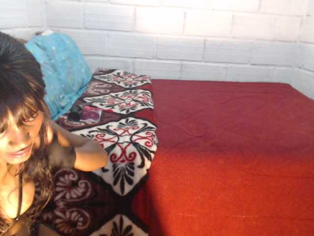 Sexyjustin202 live cam on BongaCams