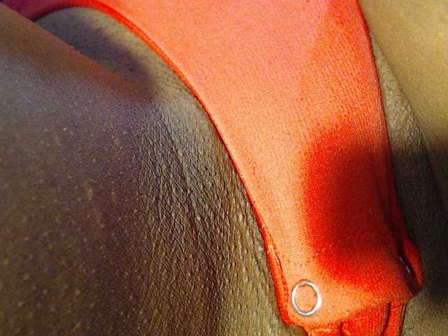 Sexyjustin202 live cam on BongaCams