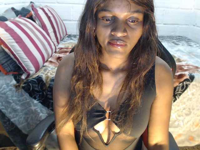 Sexyjustin202 live cam on BongaCams