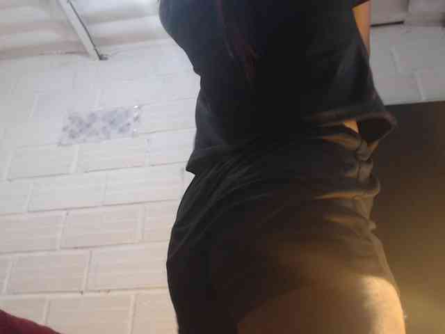 Sexyjustin202 webcam