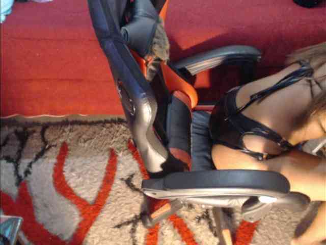 Sexyjustin202 webcam