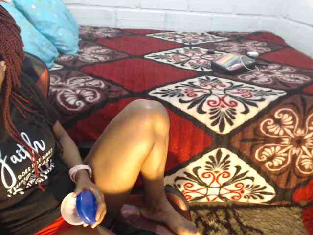 Sexyjustin202 Live Webcam on BongaCams