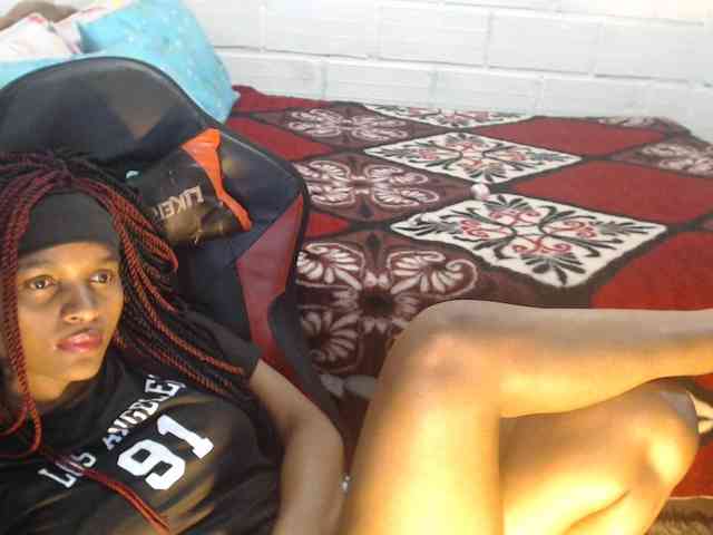 Sexyjustin202 webcam