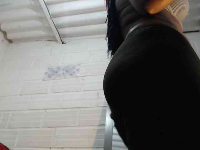 Sexyjustin202 webcam