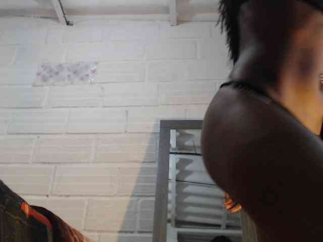 Sexyjustin202 webcam