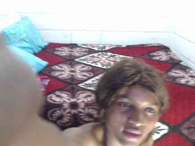 Sexyjustin202 webcam