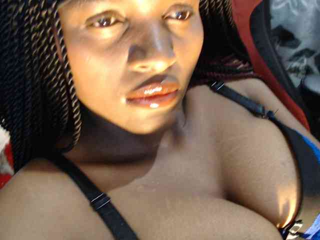 Sexyjustin202 Live Webcam on BongaCams