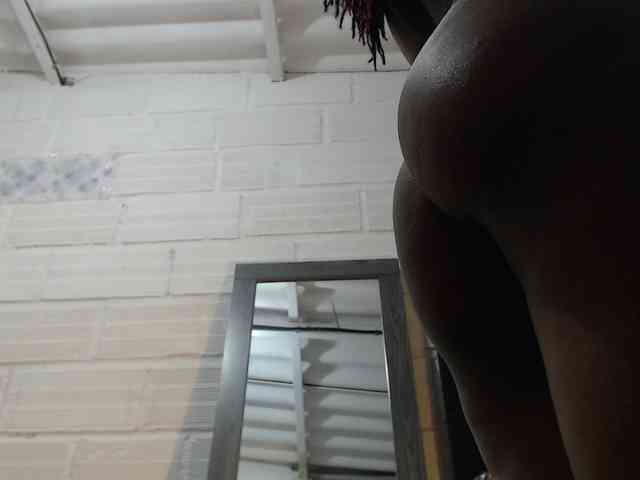 Model: Sexyjustin202
