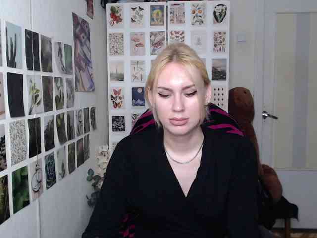 modelafafa22g Sex Cam Show