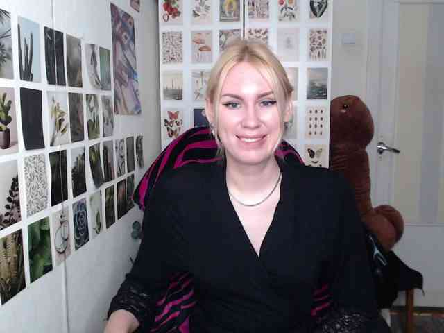 modelafafa22g Sex Cam Show