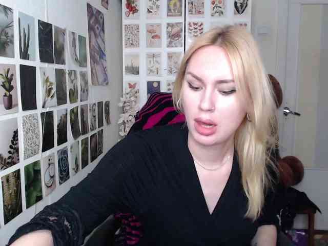 modelafafa22g Sex Cam Show