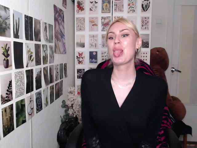 modelafafa22g Sex Cam Show