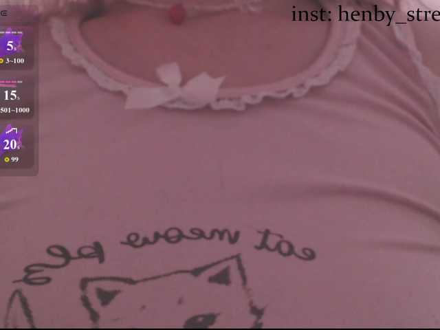 henby-streams live cam on BongaCams