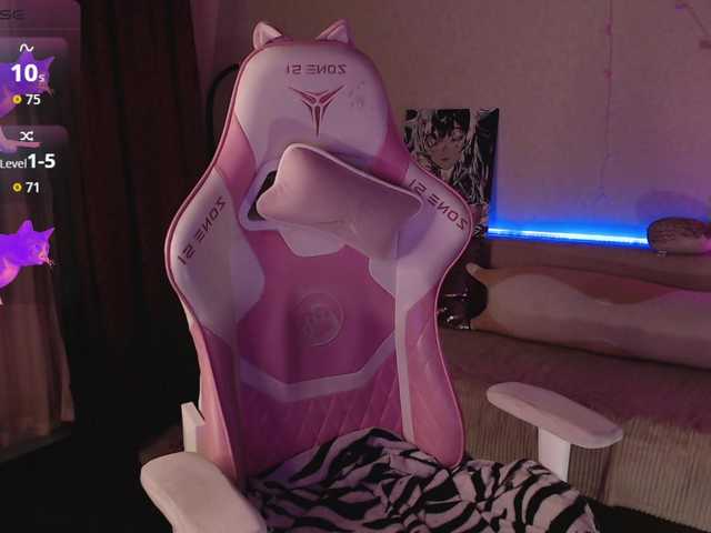 henby-streams live cam on BongaCams