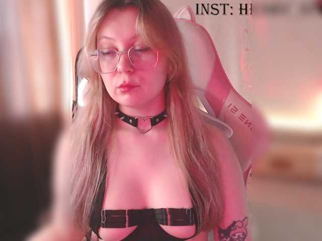 henby-streams, en directo ahora en BongaCams