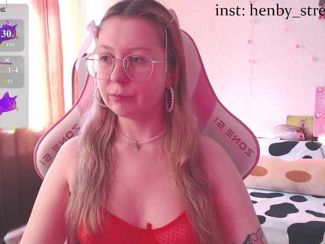 henby-streams live cam on BongaCams