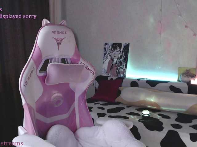 henby-streams live cam on BongaCams