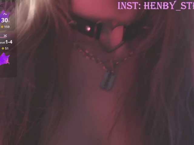 henby_streams live cam preview