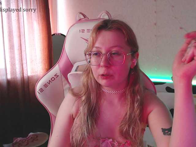 henby-streams live cam on BongaCams