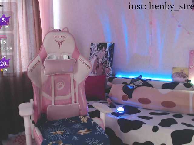henby-streams live cam on BongaCams
