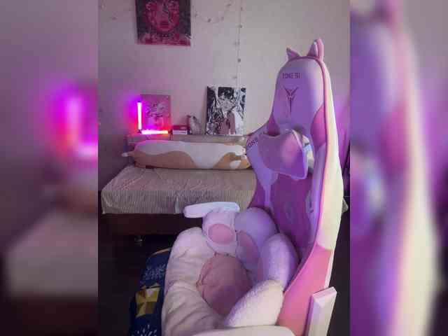 henby_streams webcam