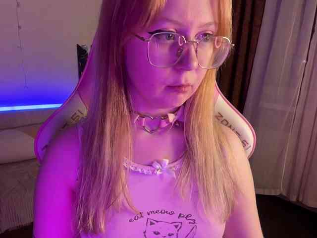 henby_streams webcam