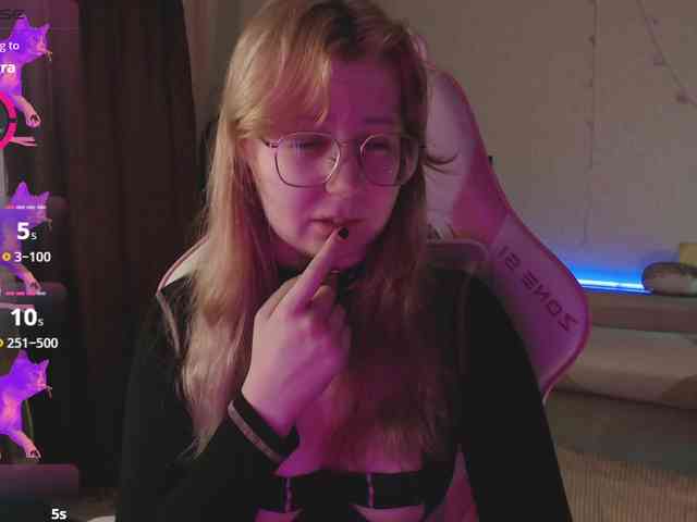 henby_streams webcam