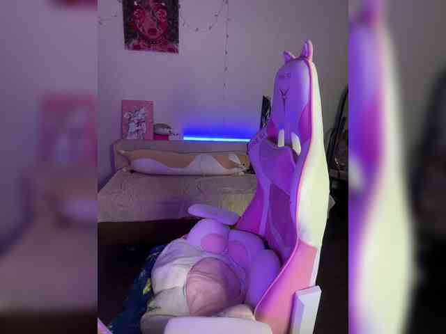 henby_streams webcam