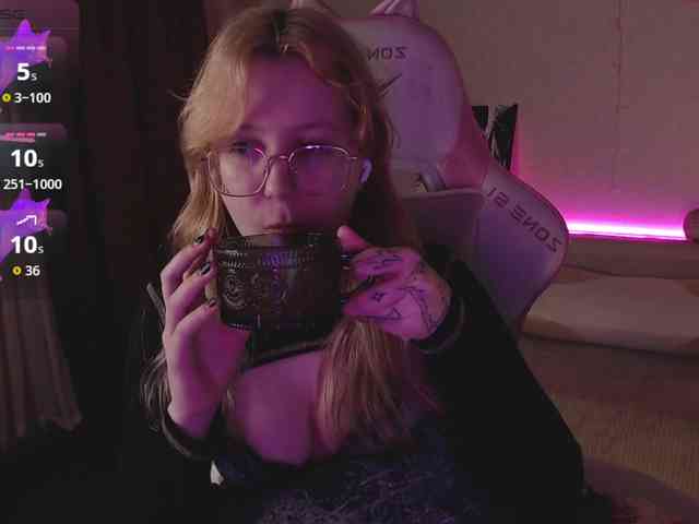 henby_streams webcam