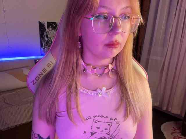 henby_streams webcam