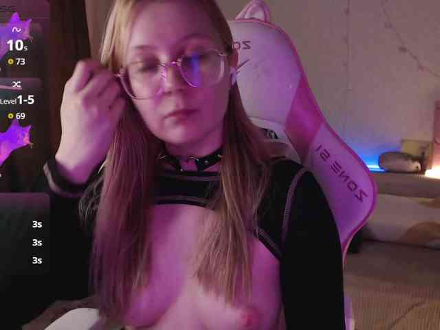 henby_streams webcam