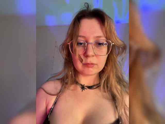 henby_streams webcam