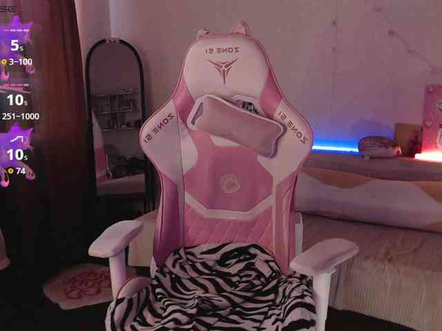henby_streams webcam