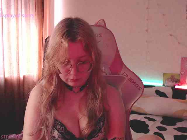 henby_streams webcam