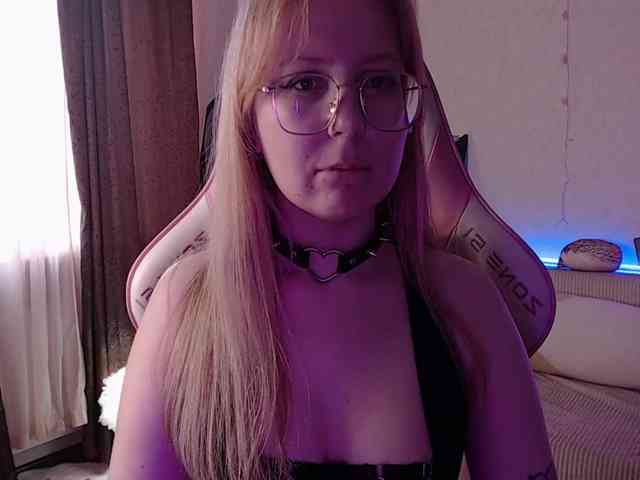 henby_streams webcam