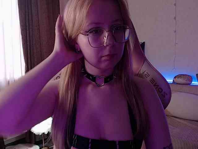 henby_streams webcam