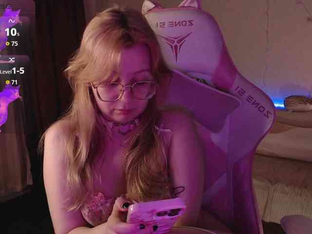 henby_streams webcam